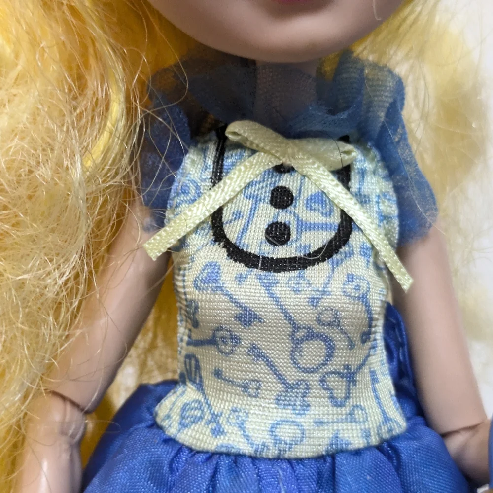 Ever After High Blondie Lockes Signature Royal Doll